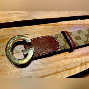 Gucci interlocking buckle leather belt